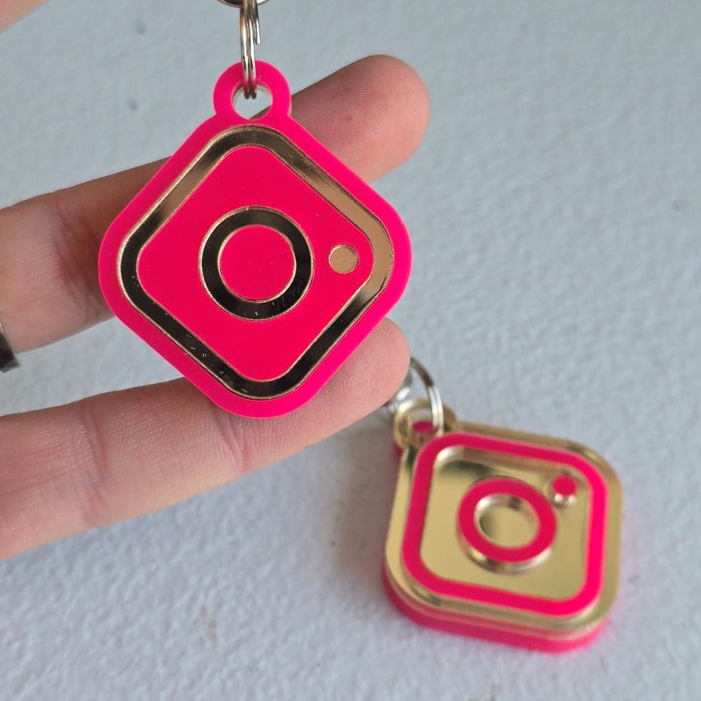 Social Media Digital Keychain Tap to Share | NFC Tag Keychain - Marca Fina Laser Creations - 