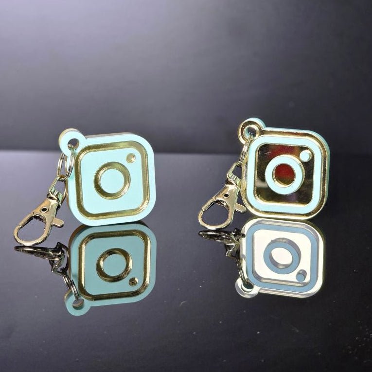 Social Media Digital Keychain Tap to Share | NFC Tag Keychain - Marca Fina Laser Creations - 